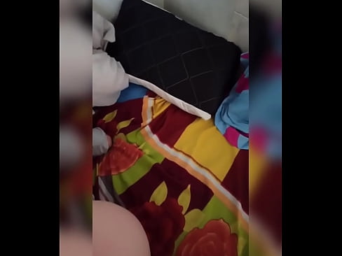 ❤️ השותפה שלי נשארת לבד בבית כי בעלה יוצא לחופשה ואני מנצלת את ההזדמנות לזיין אותה ולמלא לה את התחת בחלב ☑ סרטון אנאלי ב-iw.port-amurasso.ru ☑